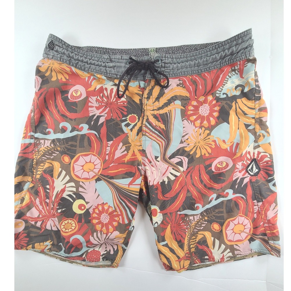 Volcom Swim Trunks Shorts Mens 34 Multicolor Psychedelic Floral Print Beachwear